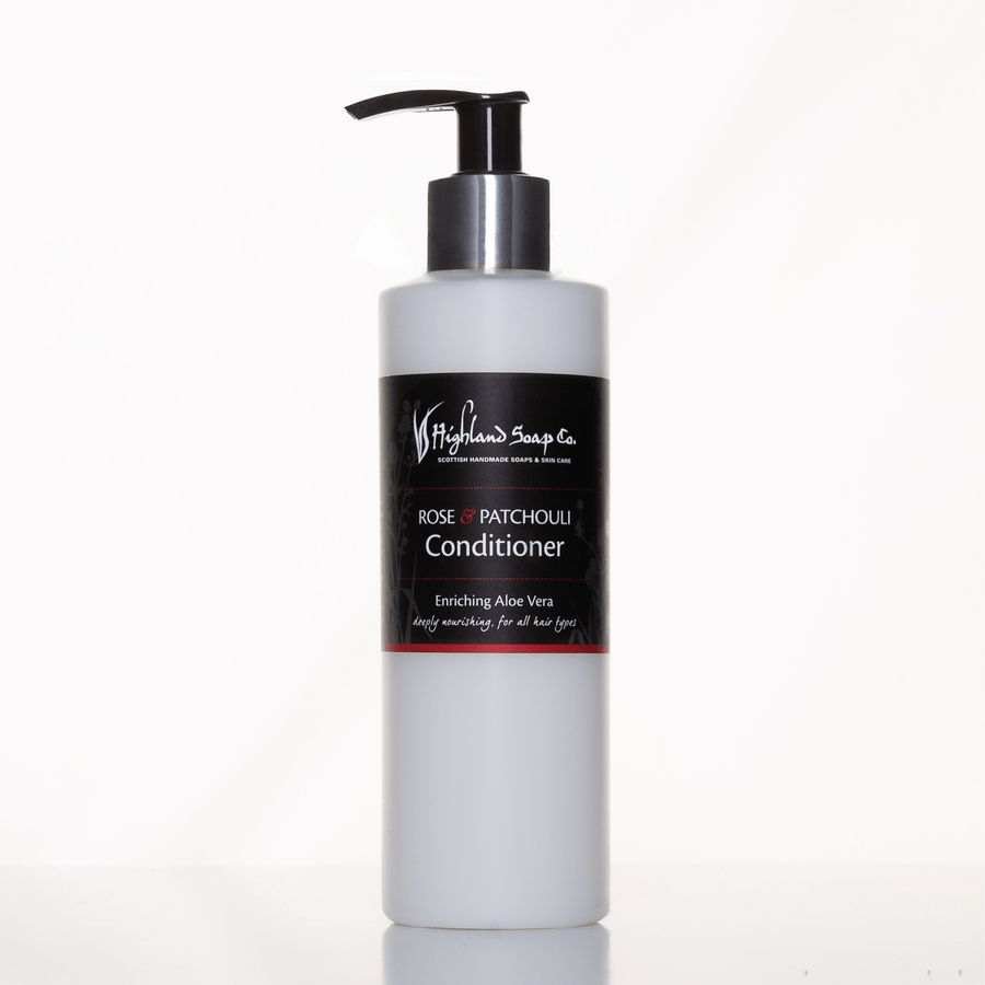 Rose & Patchouli Aloe Vera Conditioner 250ml - RUTHERFORD & Co