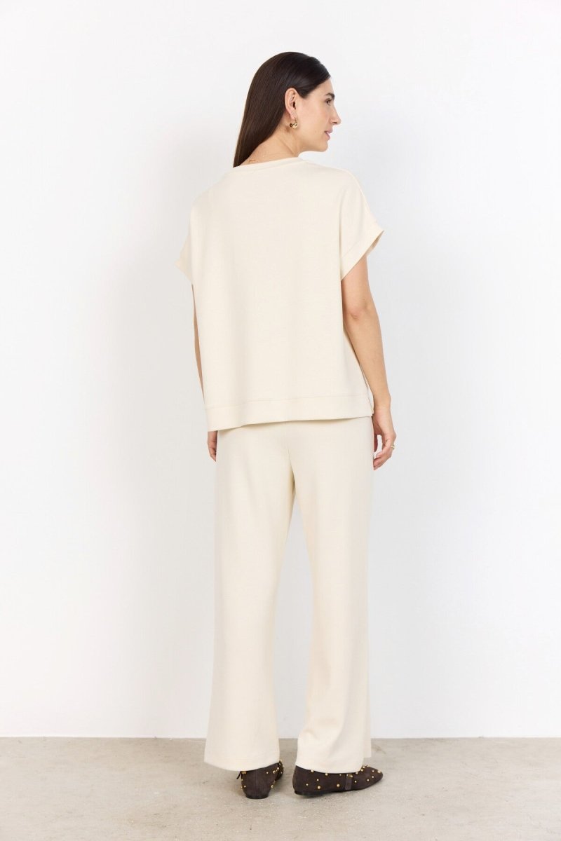 SC-BANU 245 T-shirt Cream - RUTHERFORD & Co
