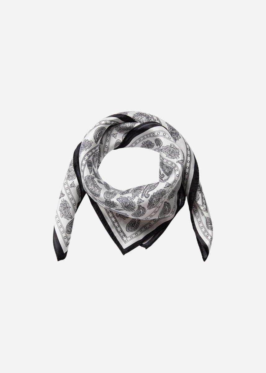 SC - BELLO 1 Scarf Black - RUTHERFORD & Co