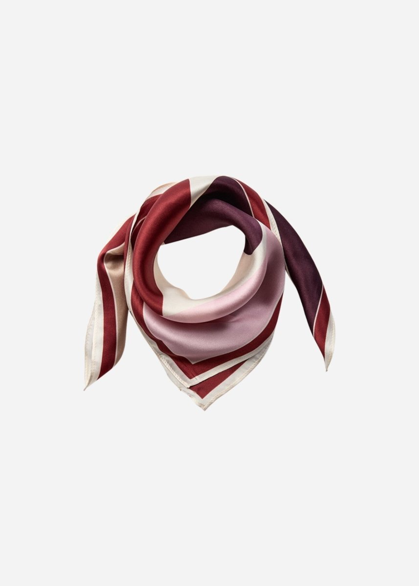 SC - BIRTA 1 Scarf Dark Red - RUTHERFORD & Co
