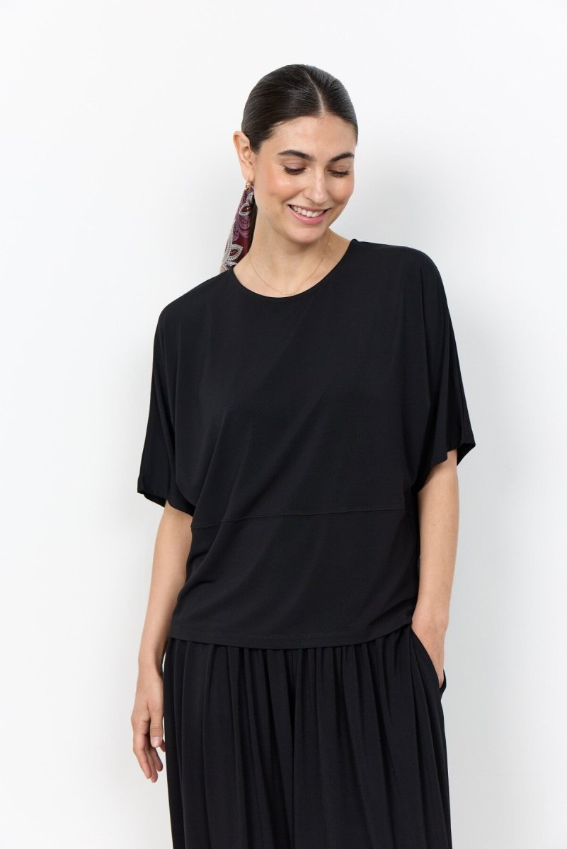 SC-GLENNA 1 T-shirt Black - RUTHERFORD & Co