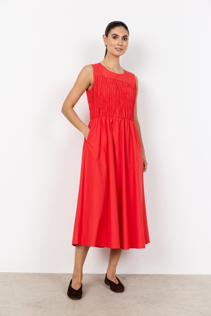 SC-NETTI 107 Dress Red - RUTHERFORD & Co