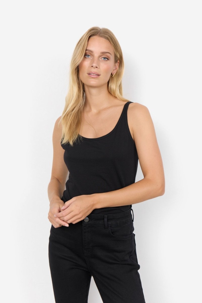 SC - PYLLE 122 Top Black - RUTHERFORD & Co