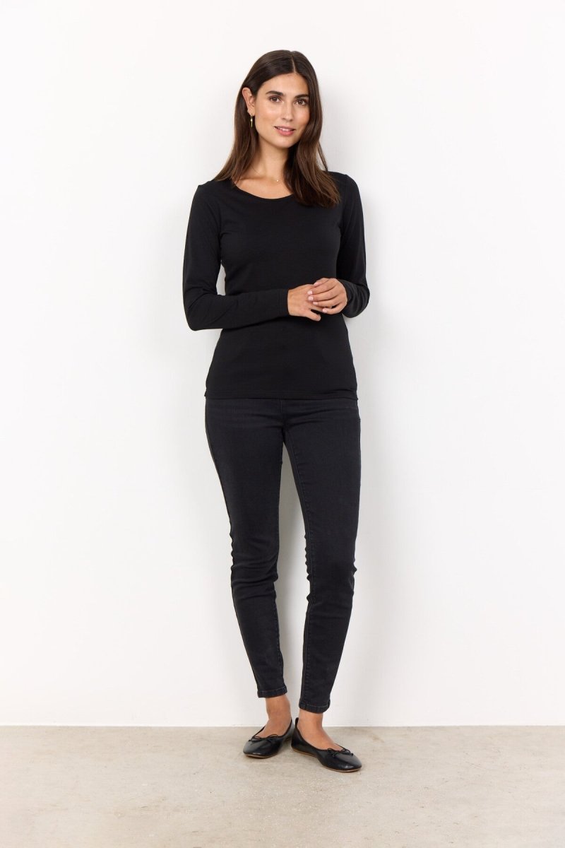 SC-PYLLE 2 T-shirt Black - RUTHERFORD & Co