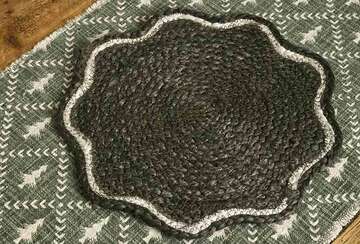 Scalloped Jute Placemat - RUTHERFORD & Co