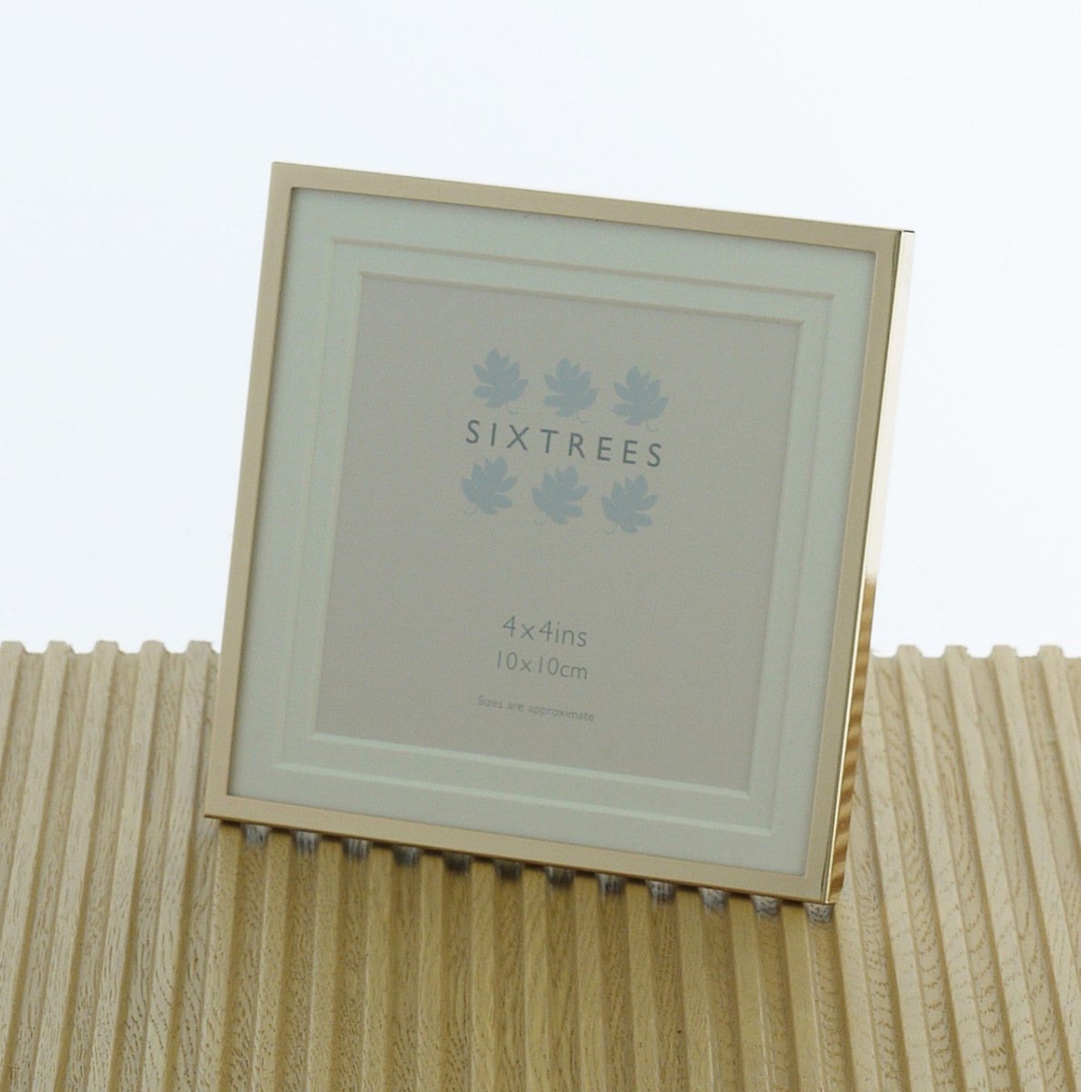 Sixtrees Park Lane Gold 4 x 4 inch Photoframe - RUTHERFORD & Co