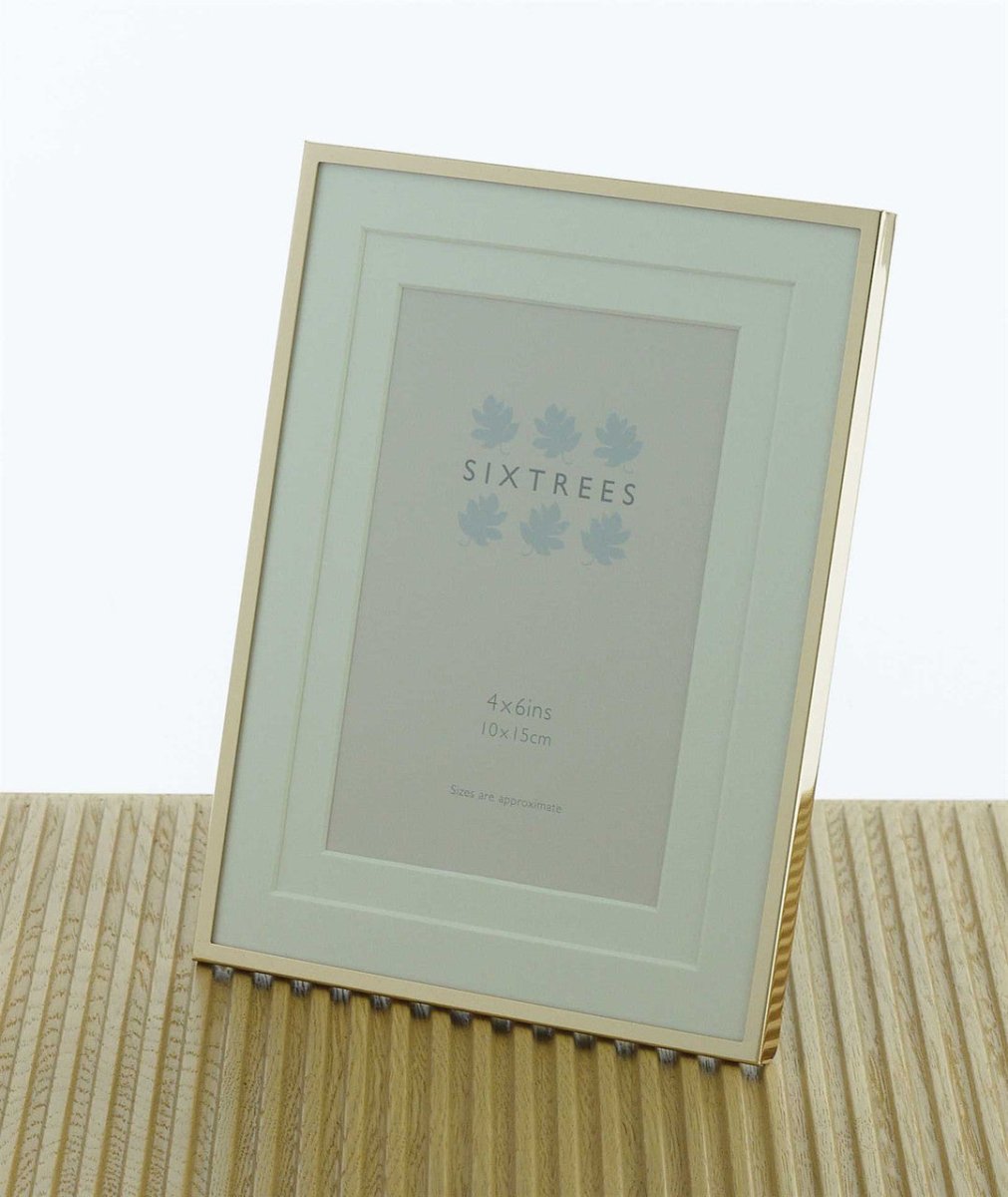 Sixtrees Park Lane Gold 6 x 4 inch Photoframe - RUTHERFORD & Co