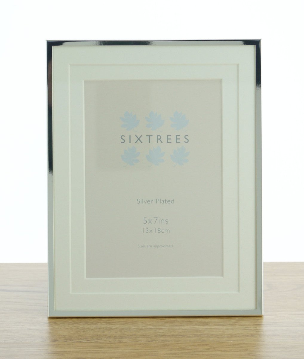 Sixtrees Park Lane Silver Plated 7x5 inch Photoframe - RUTHERFORD & Co