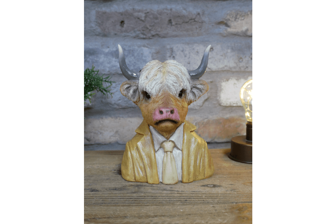Small Cow Bust - RUTHERFORD & Co