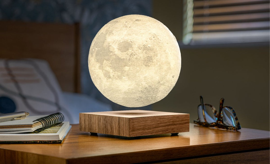 Smart Moon Lamp/Natural Walnut Wood - RUTHERFORD & Co