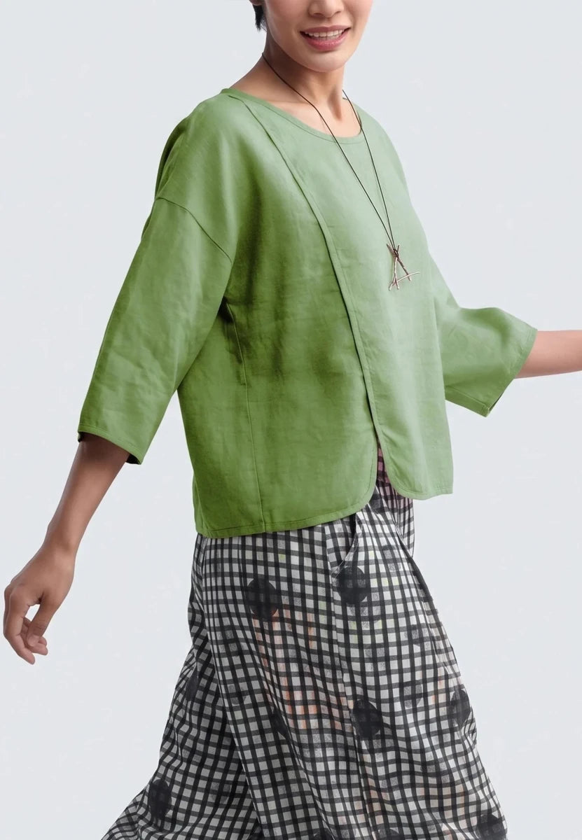 SOLARA Boxy linen blouse - RUTHERFORD & Co