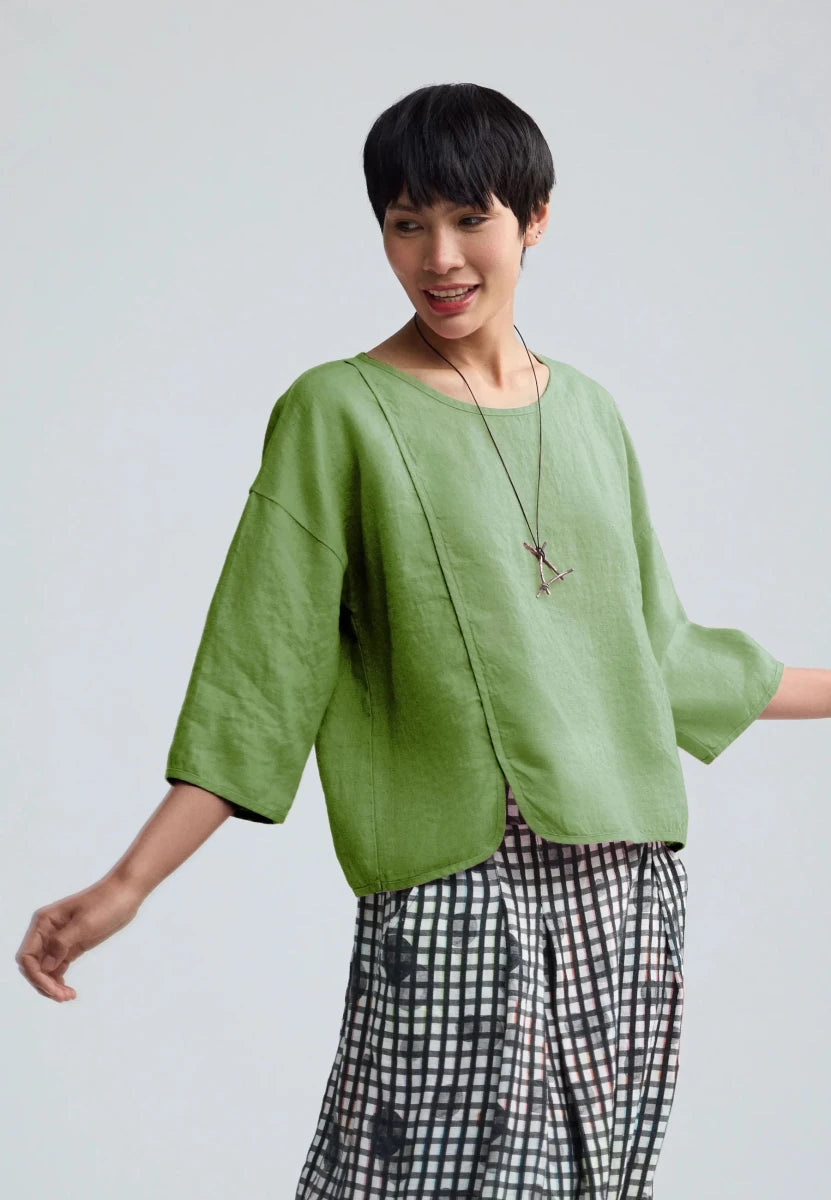 SOLARA Boxy linen blouse - RUTHERFORD & Co