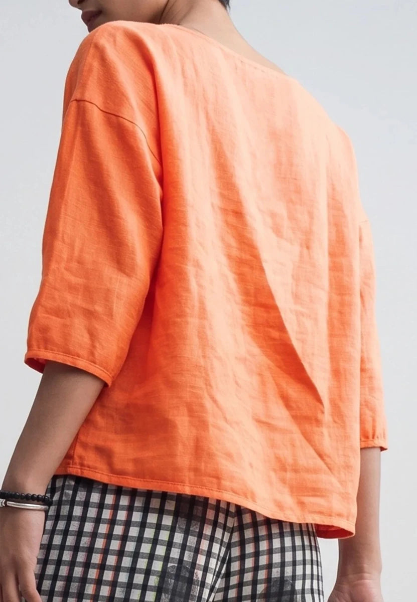 SOLARA Boxy linen blouse - RUTHERFORD & Co
