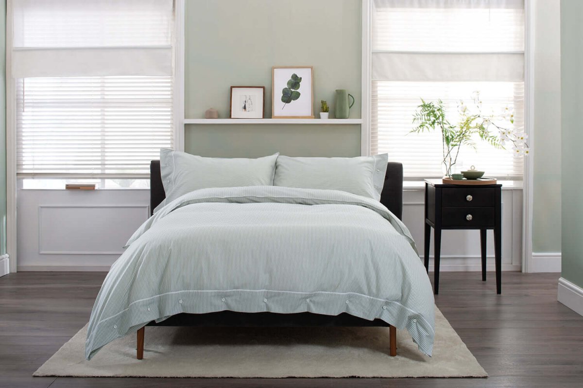 Southport Cotton Duvet Set with Button Cuff Detail - RUTHERFORD & Co