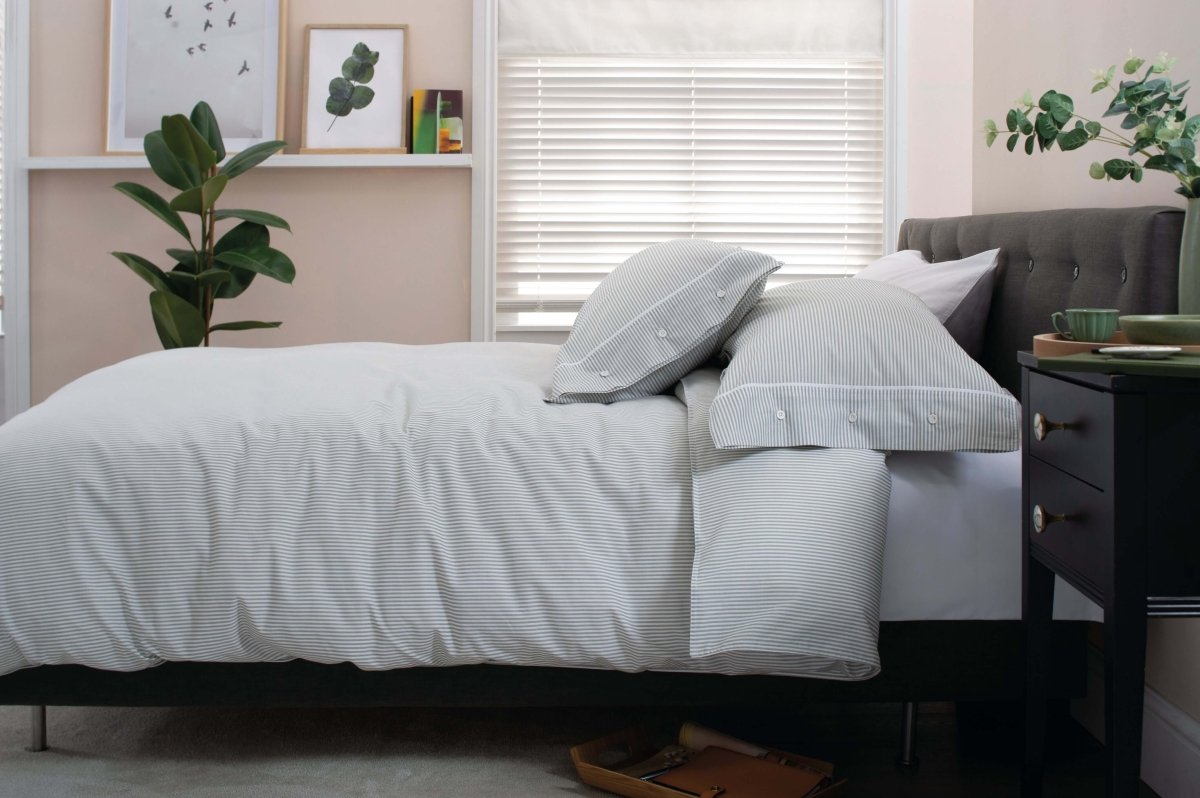 Southport Cotton Duvet Set with Button Cuff Detail - RUTHERFORD & Co
