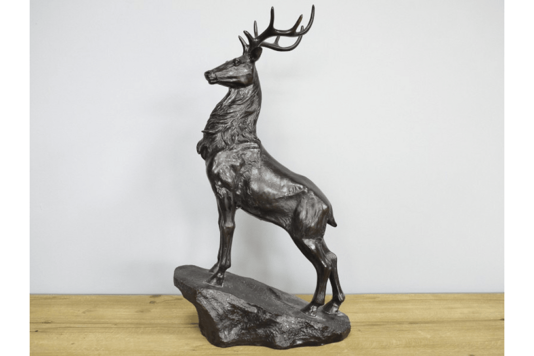 Stag on Plinth - RUTHERFORD & Co