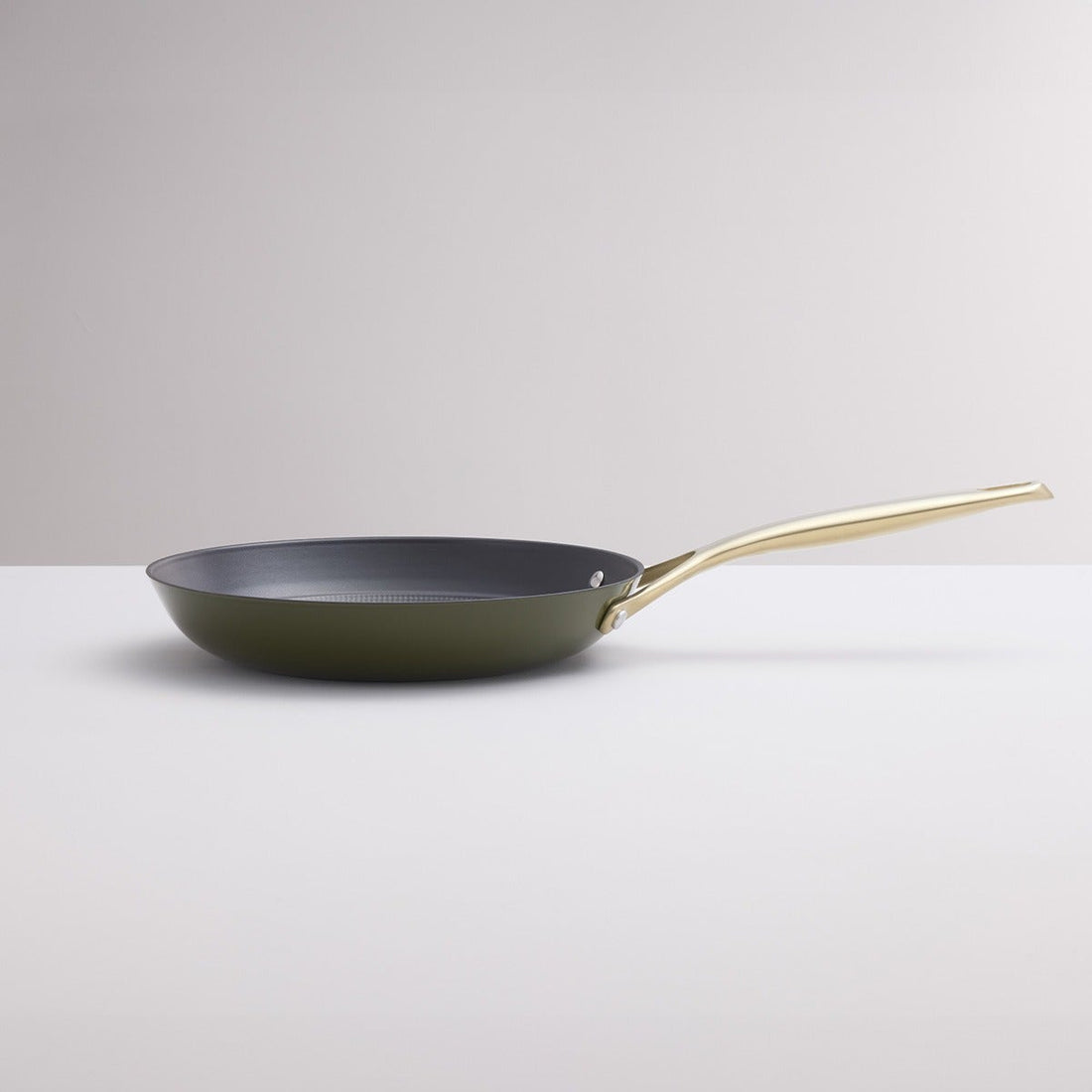 Stellar Cast Light, 24cm Frying Pan, Olive - RUTHERFORD & Co