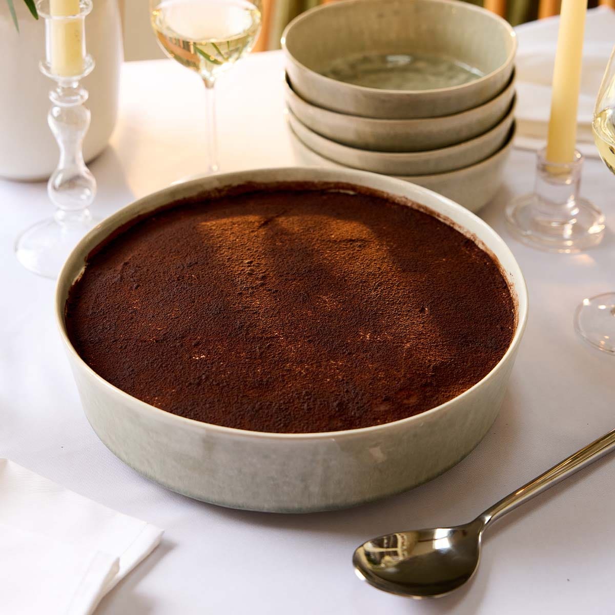 Stellar Stoneware Bantham, Serving Bowl - RUTHERFORD & Co