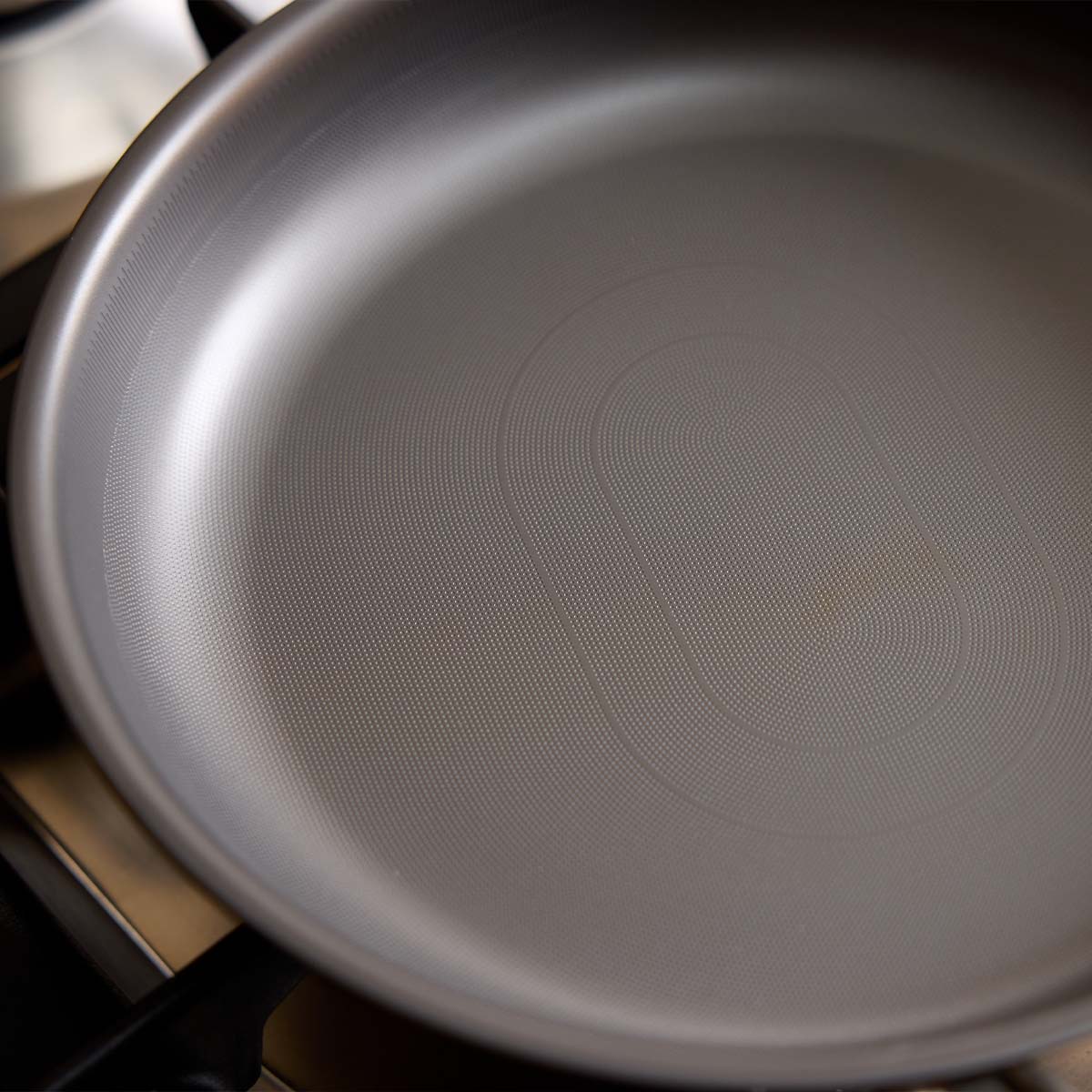 Stellar Zero, 20cm Uncoated Frying Pan - RUTHERFORD & Co