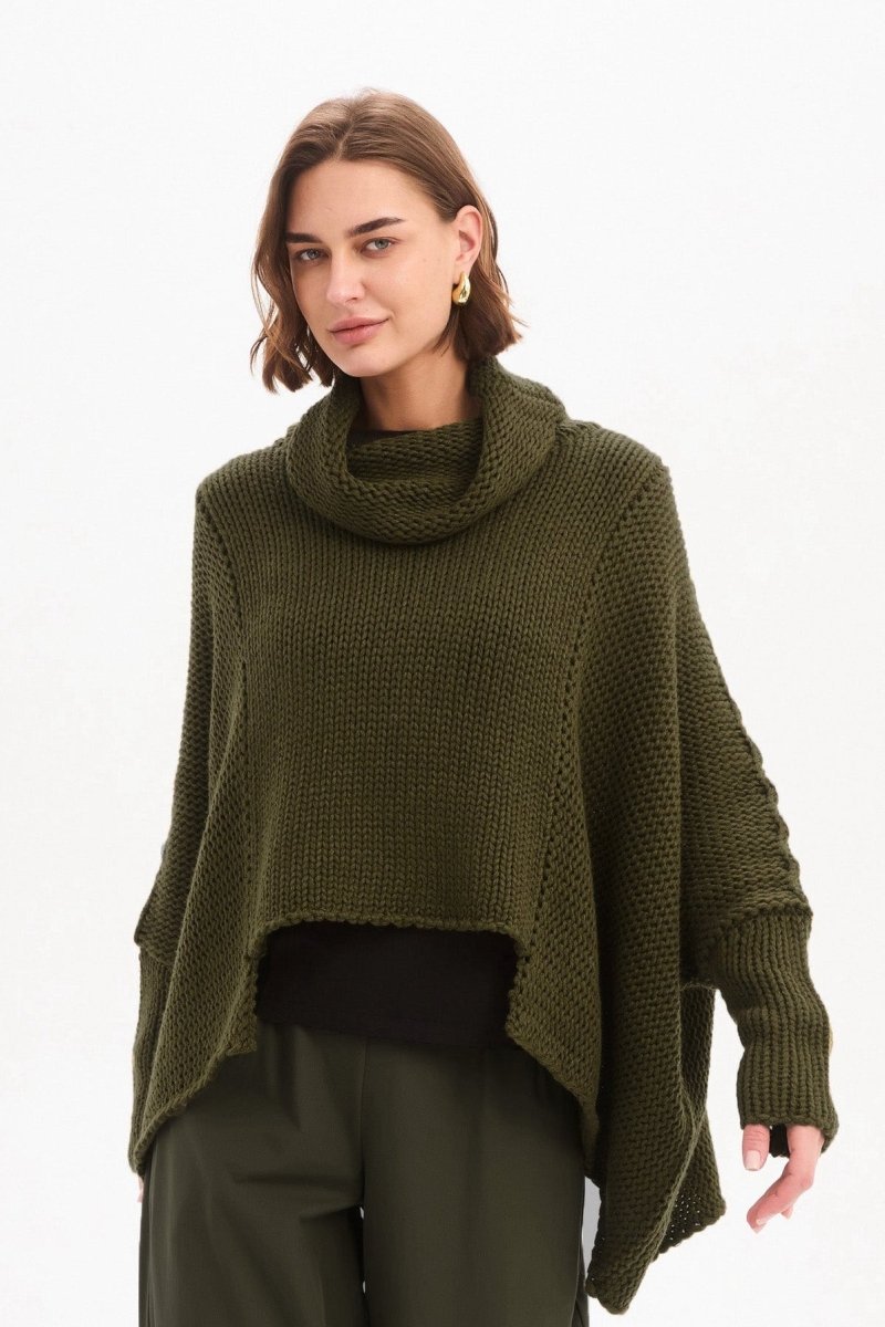 Step Hem Crop Knit Khaki - RUTHERFORD & Co