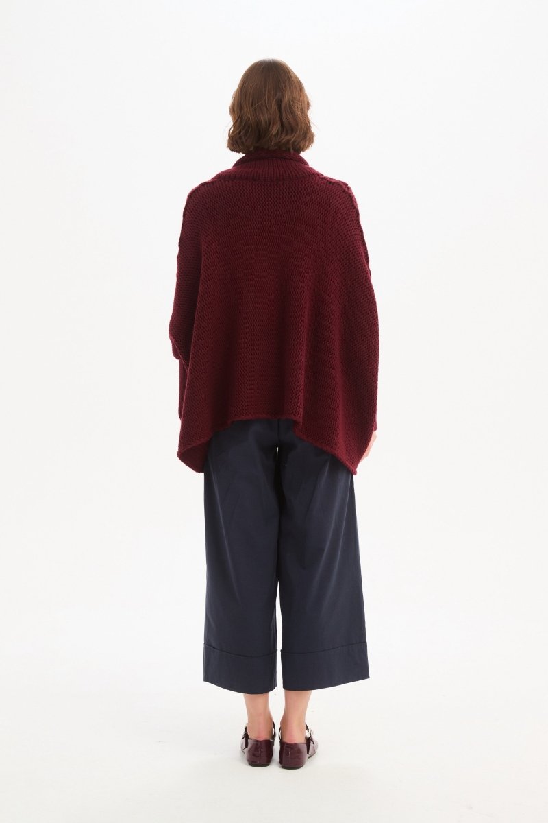 Step Hem Crop Knit Wine - RUTHERFORD & Co