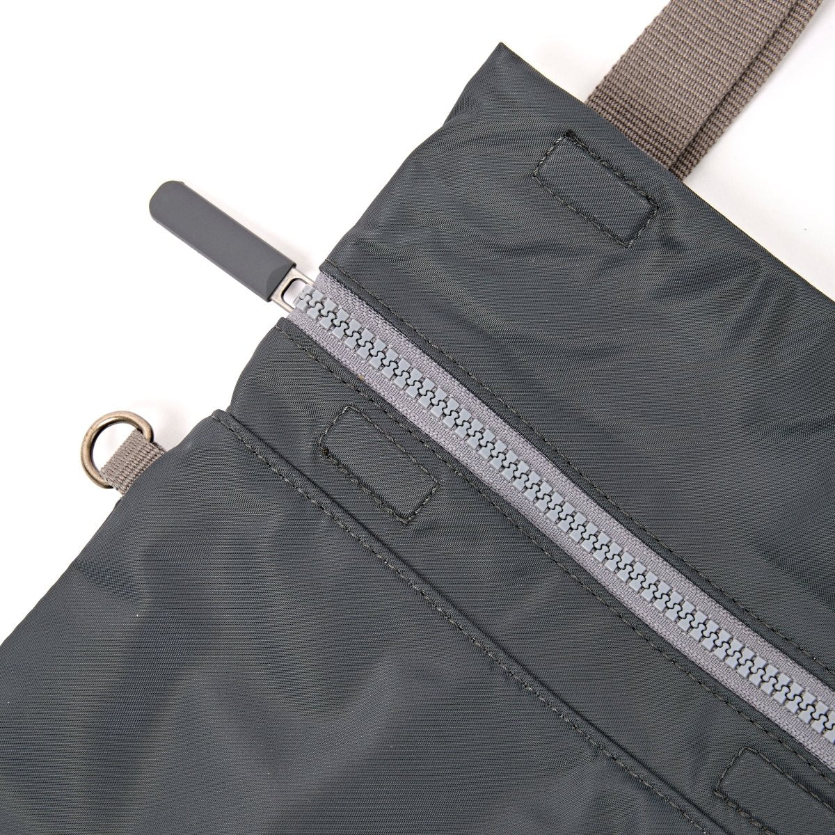 Stratford Crossbody Bag in Beluga - RUTHERFORD & Co