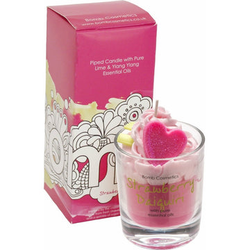 Strawberry Daiquiri Piped Candle - RUTHERFORD & Co