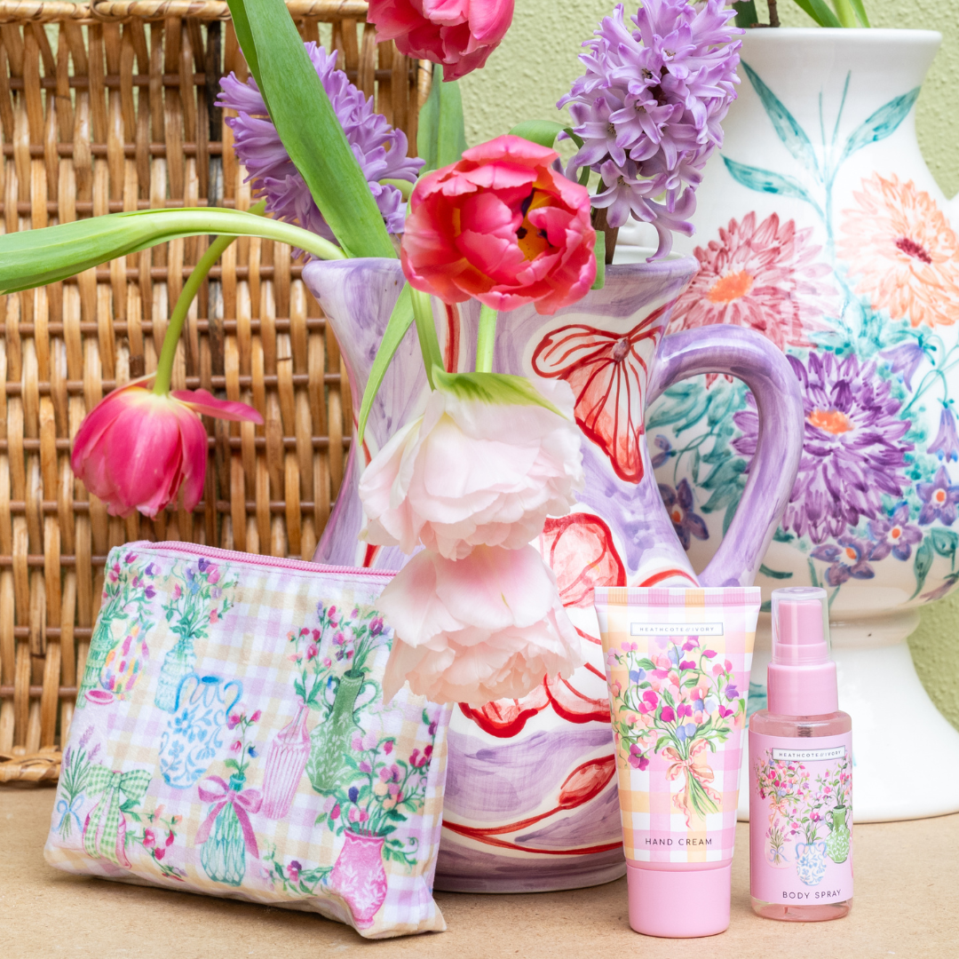 Sweet Pea Velvet Cosmetic Purse Set - RUTHERFORD & Co