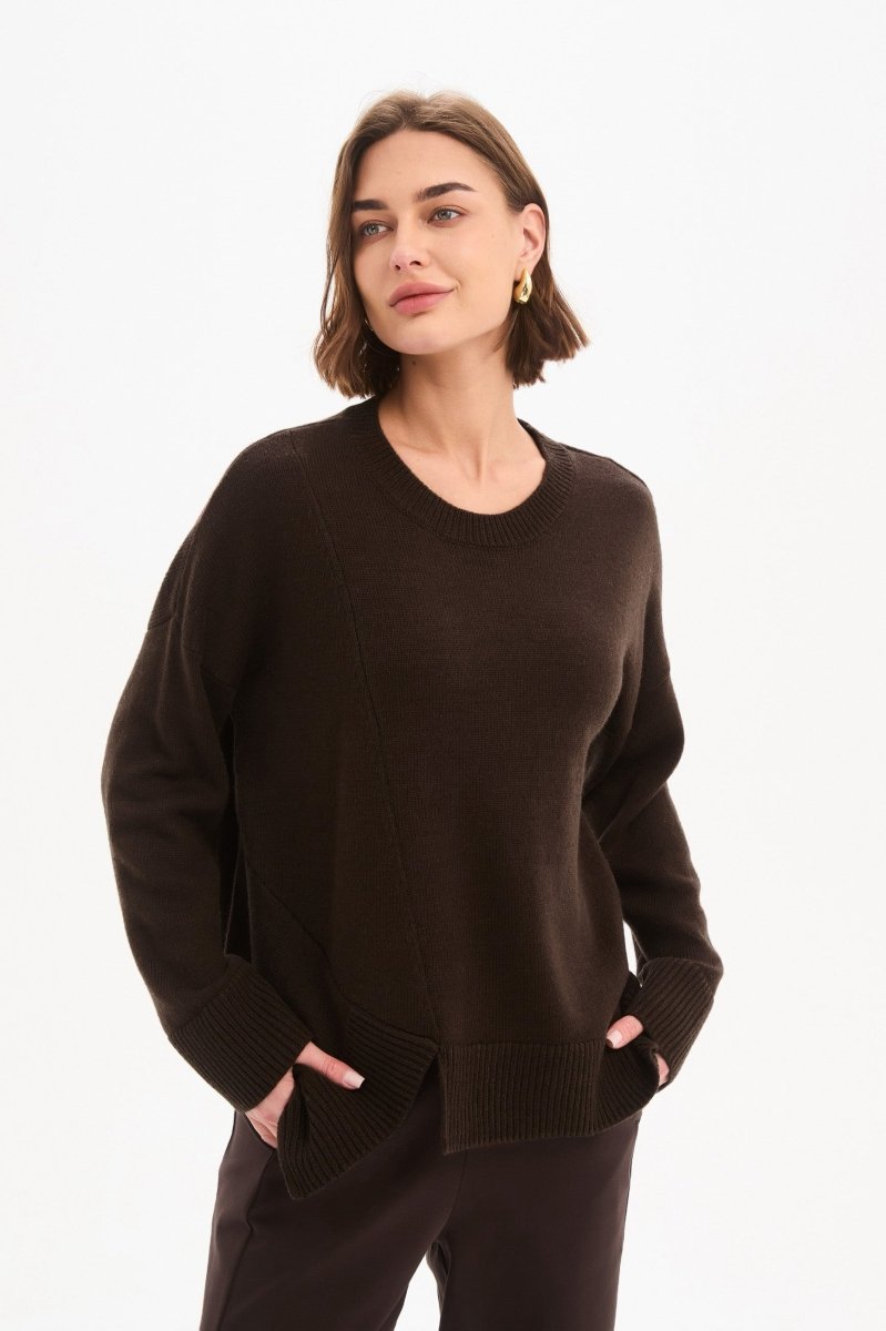 Textured Cuff Knit Chocolate - RUTHERFORD & Co