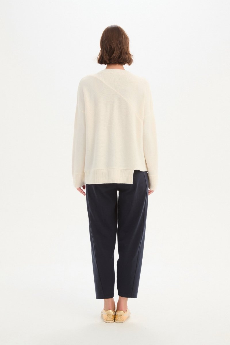 Textured Cuff Knit Cream - RUTHERFORD & Co
