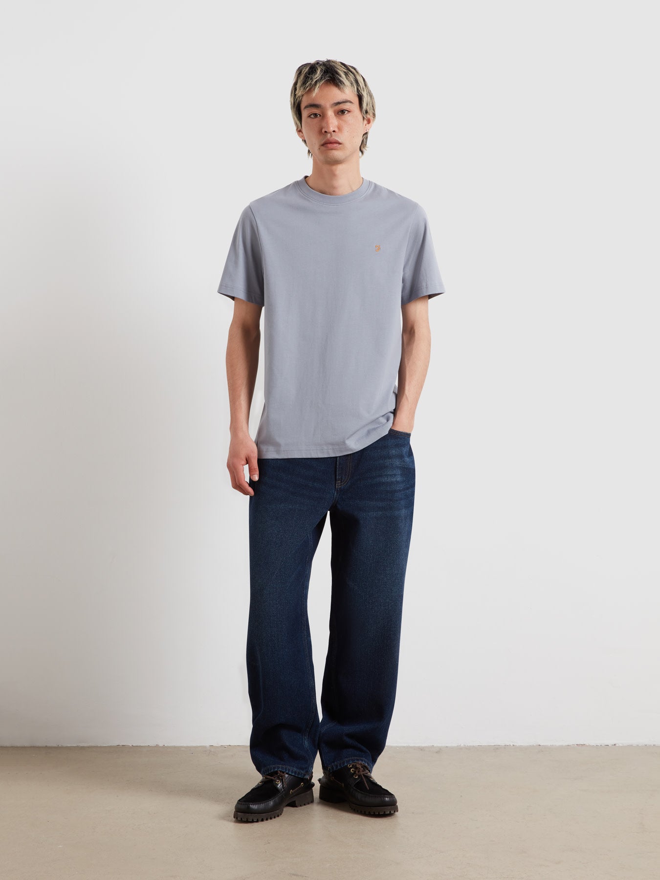 Danny Regular Fit Organic Cotton T-Shirt In Icelandic Blue
