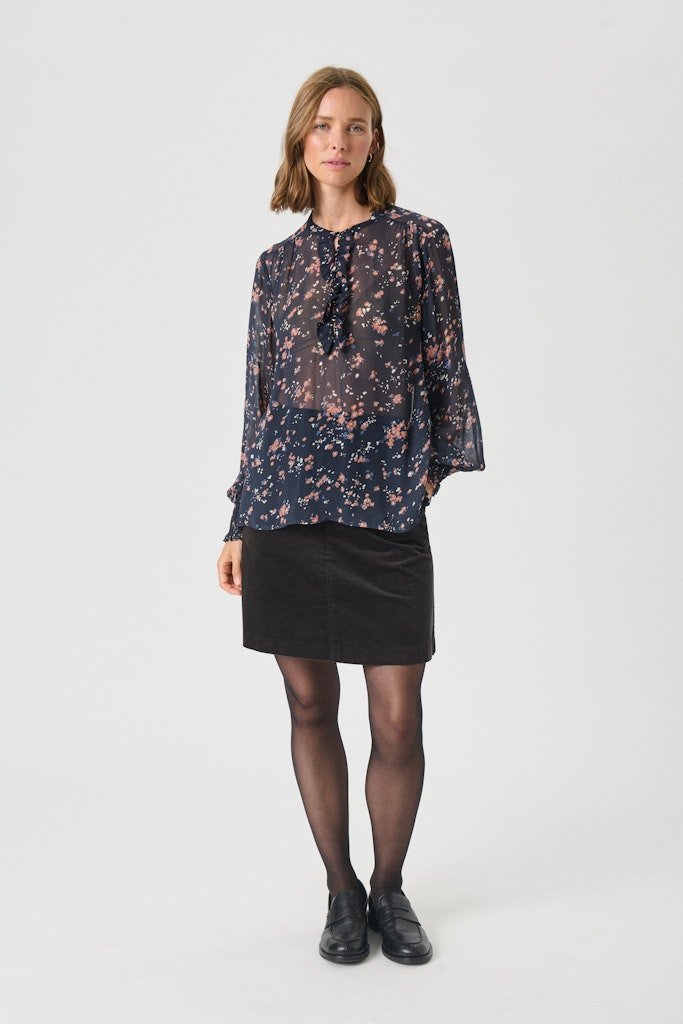 VarinkaPW Bl Blouse - Dark Navy Mini Flower Print - RUTHERFORD & Co