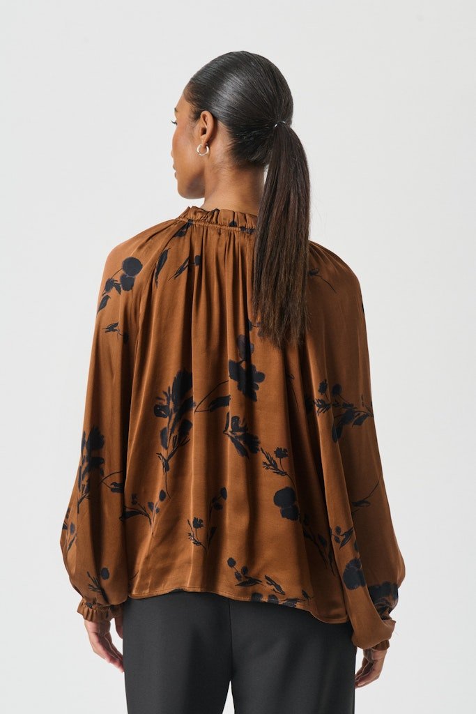 VenessaPW Bl Blouse - Sorrel Horse Shadow Branch - RUTHERFORD & Co