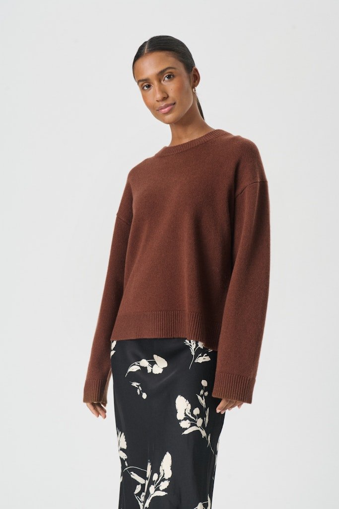 VinasPW Pu Pullover - Sorrel Horse - RUTHERFORD & Co