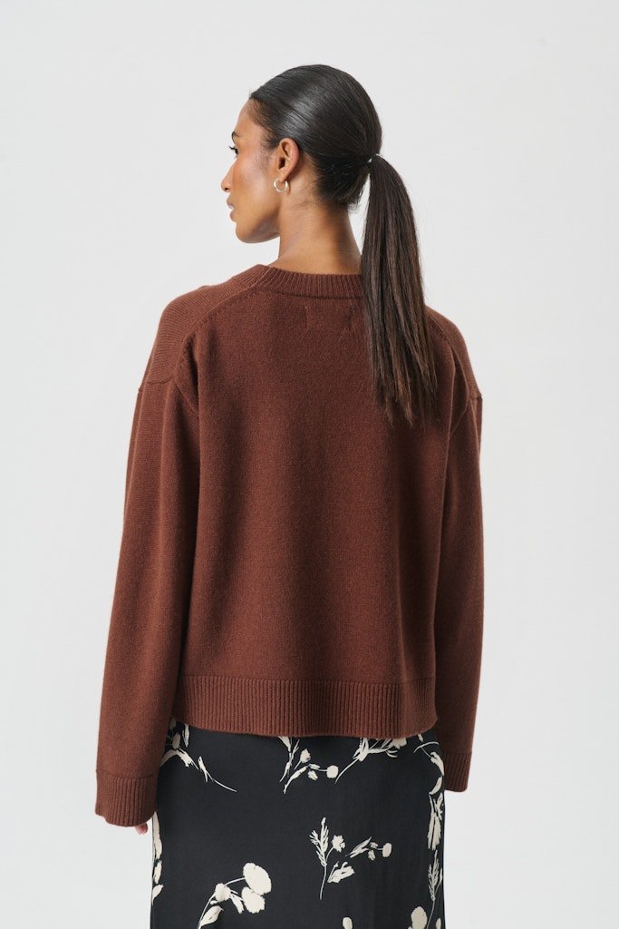 VinasPW Pu Pullover - Sorrel Horse - RUTHERFORD & Co