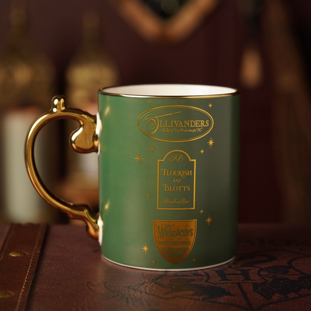 Warner Bros Harry Potter Alumni Collectable Mug Diagon Alley - RUTHERFORD & Co