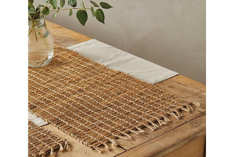 Water hyacinth chunky runner - RUTHERFORD & Co