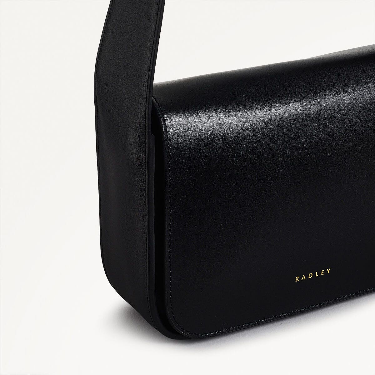 Westwell Lane Leather Small Flapover Crossbody Bag In Black - RUTHERFORD & Co