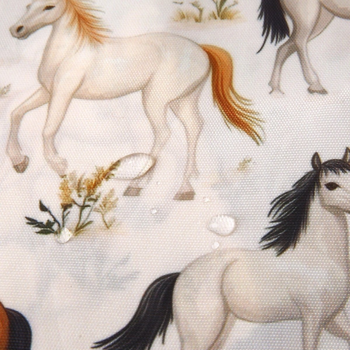 Wild Horses Beige - RUTHERFORD & Co