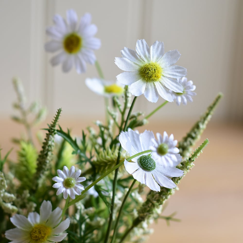Wildflowers in Pot White - RUTHERFORD & Co