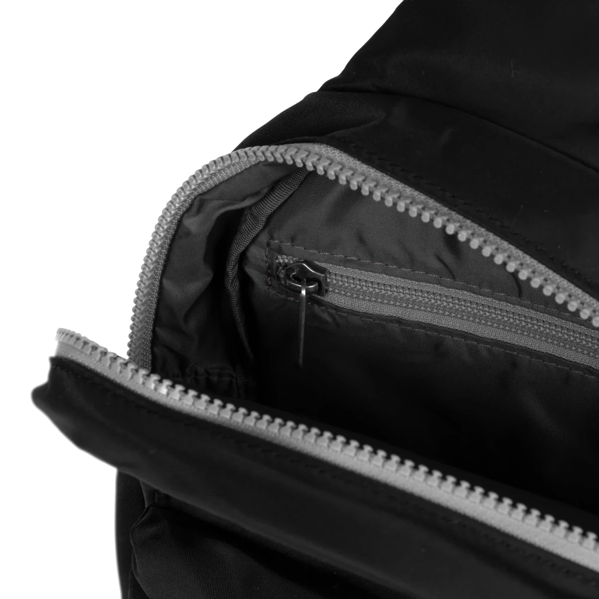 Willesden Sling Bag in Black - Large - RUTHERFORD & Co