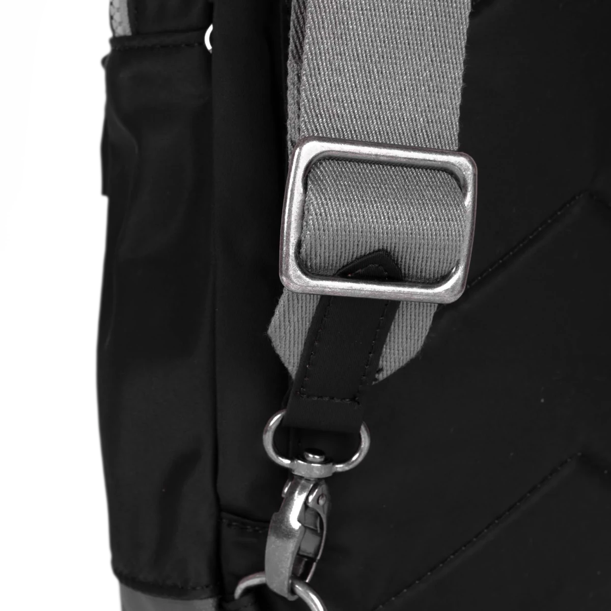 Willesden Sling Bag in Black - Large - RUTHERFORD & Co