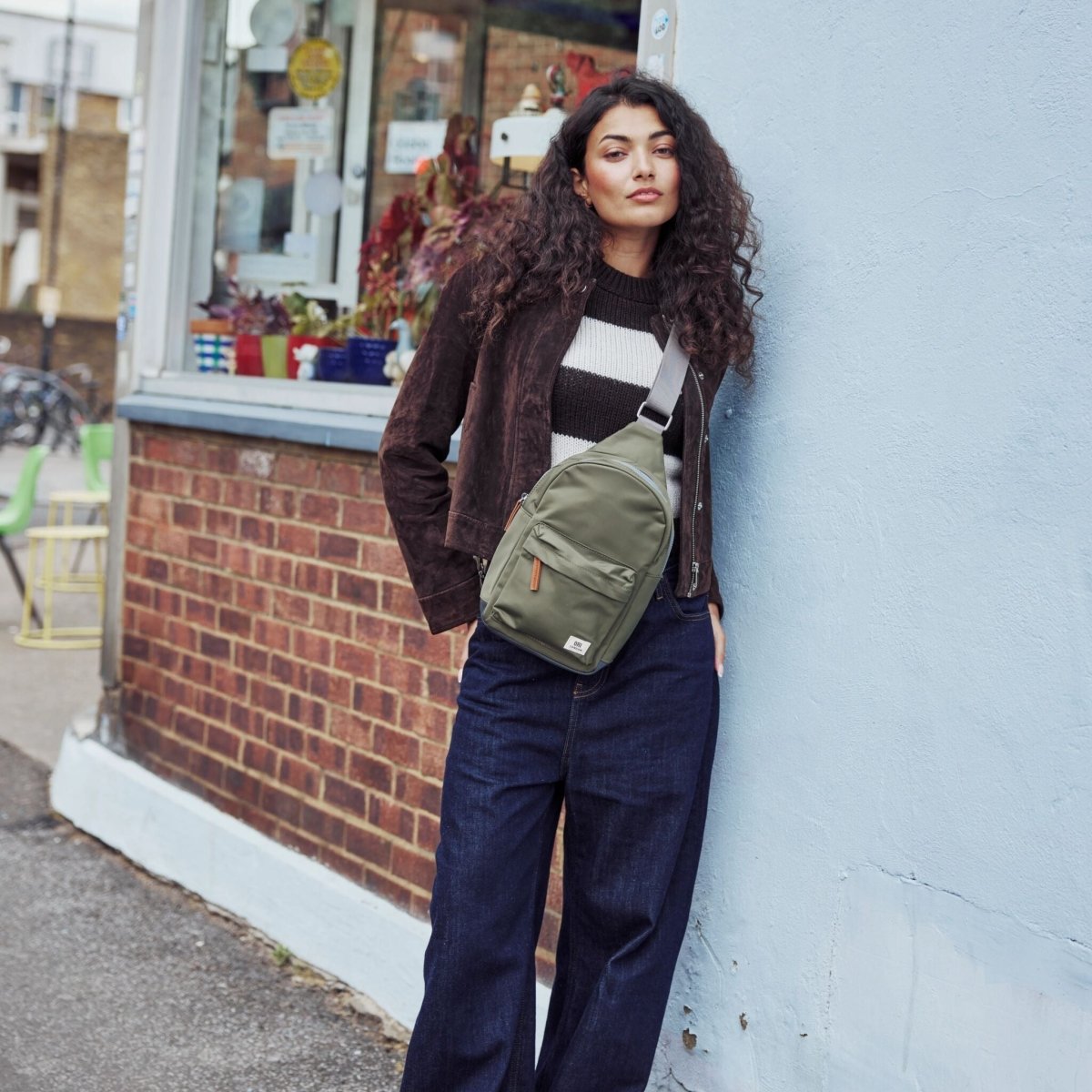 Willesden Sling Bag in Chive - RUTHERFORD & Co