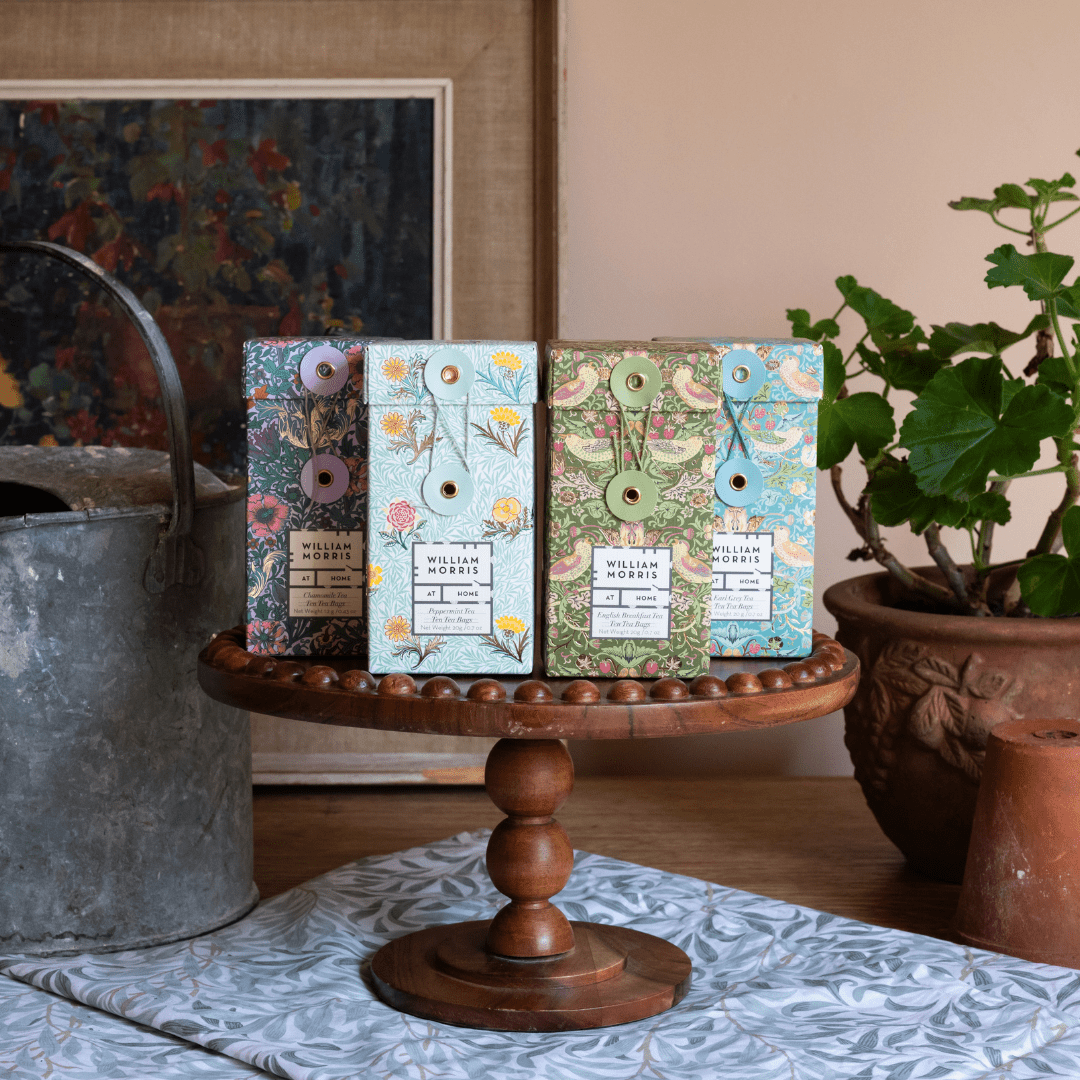 William Morris At Home Flavoured Black Tea Peppermint, 10x Tea Bags - RUTHERFORD & Co