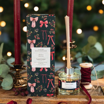 Winter Berries Diffuser - RUTHERFORD & Co