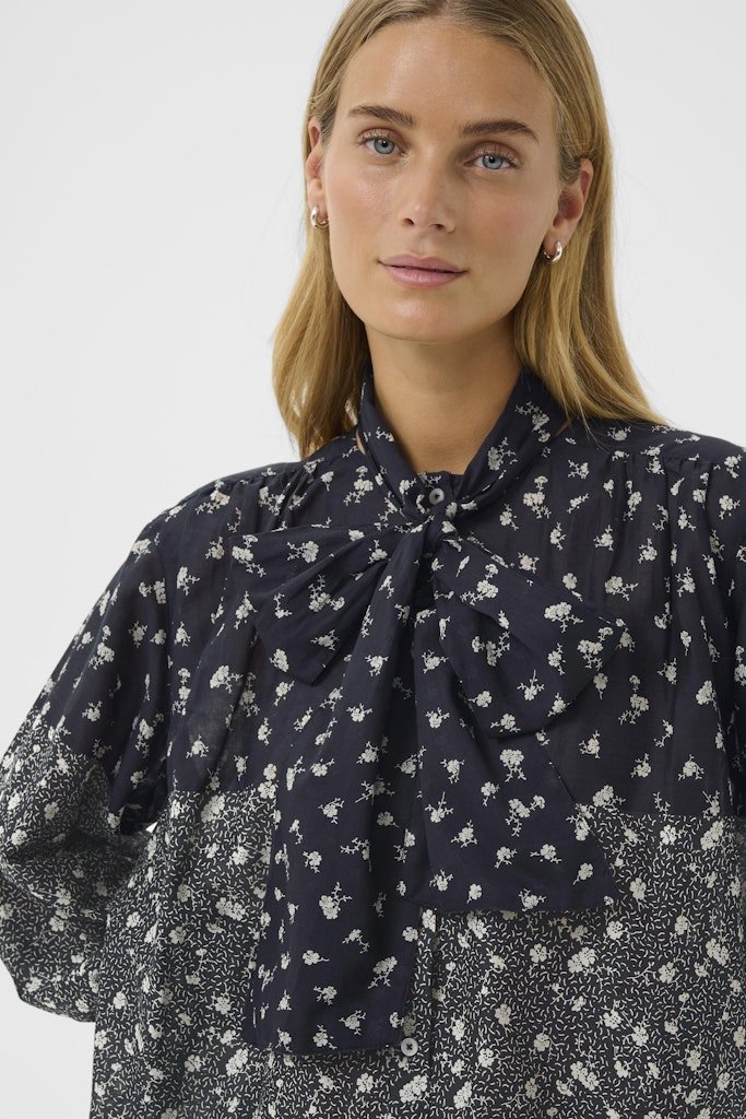YaninaPW BL Dark Navy Fragile - RUTHERFORD & Co