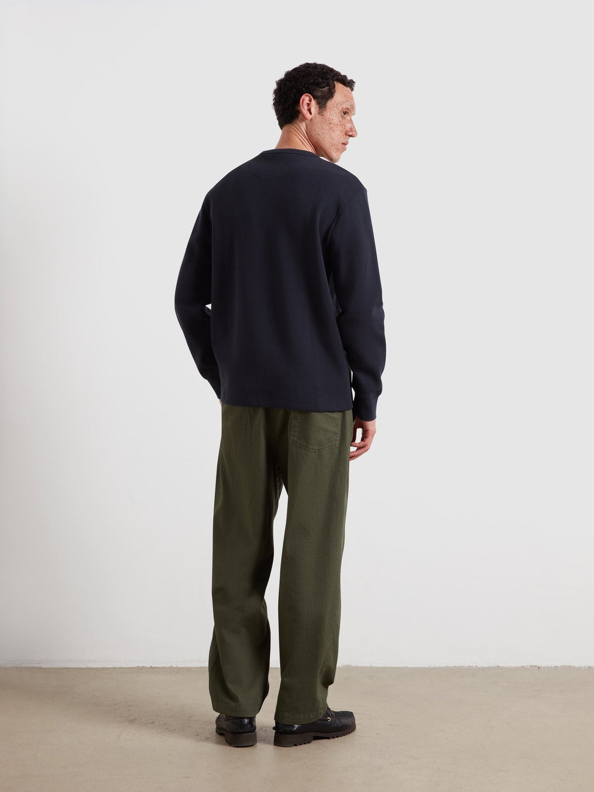 Littrow Long Sleeve Pocket T-Shirt In True Navy