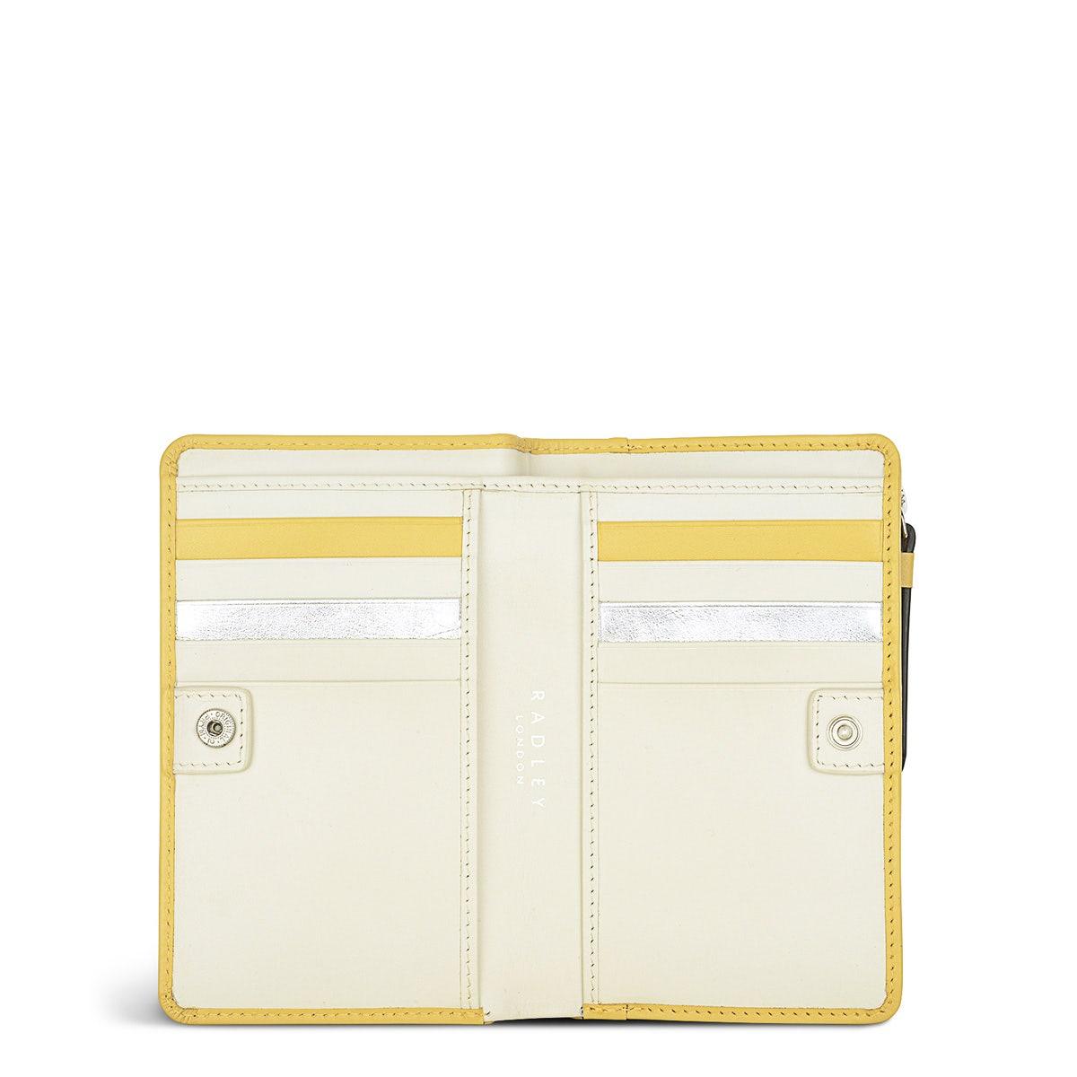 DAISY JOY - Medium Bifold Purse - RUTHERFORD & Co