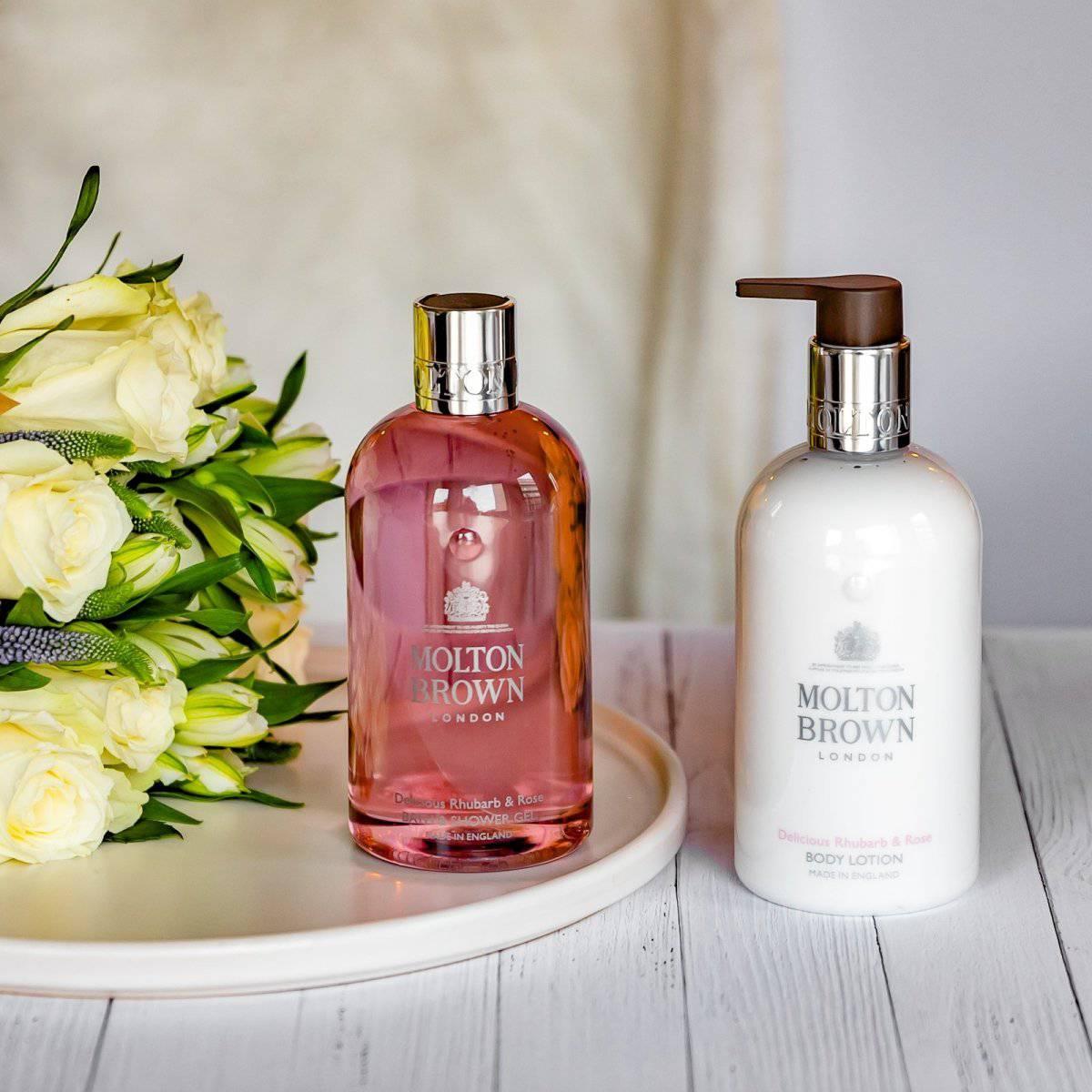 Delicious Rhubarb & Rose Bath & Shower Gel - RUTHERFORD & Co