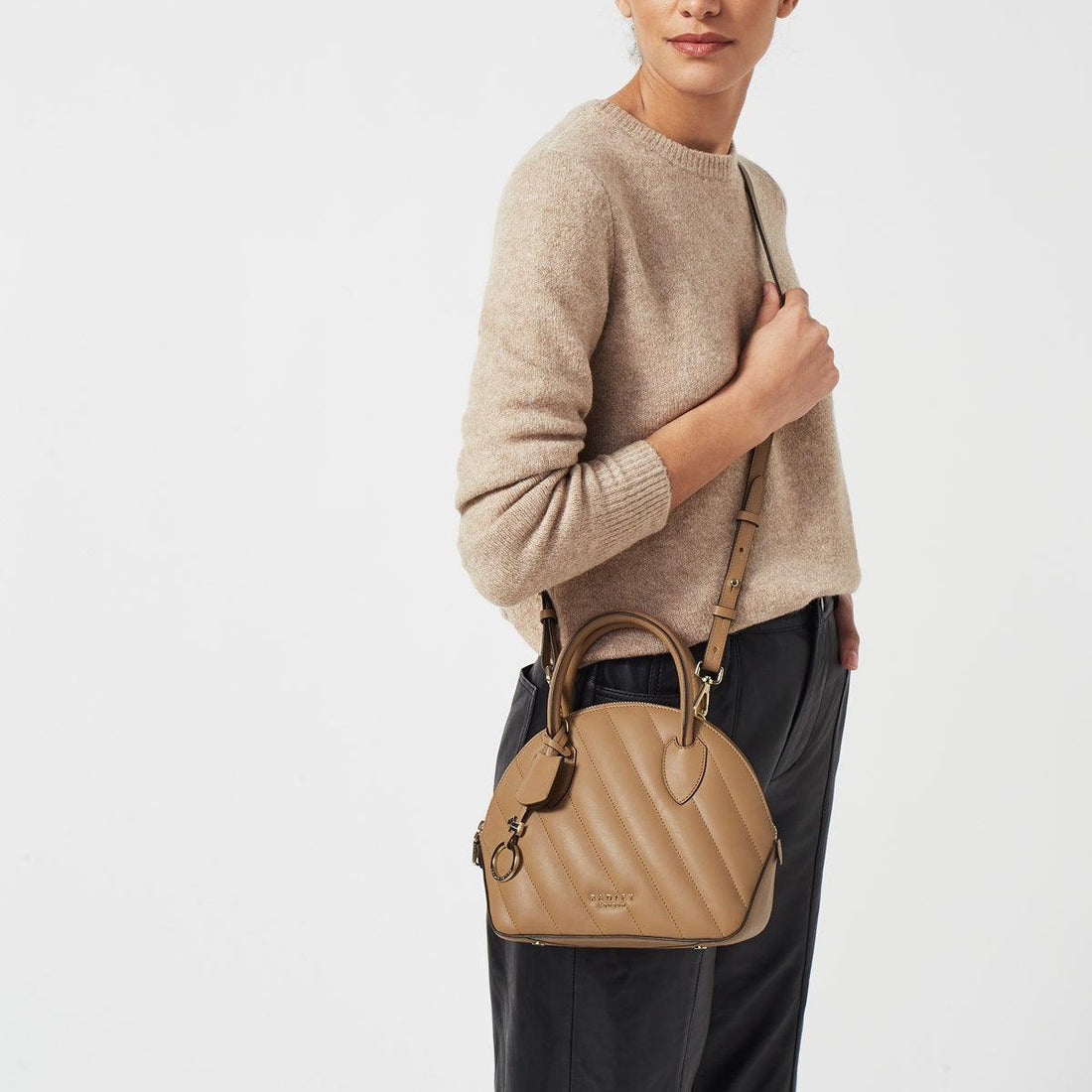 HARTLEY HILL - QUILT - Small Zip - Top Grab - RUTHERFORD & Co
